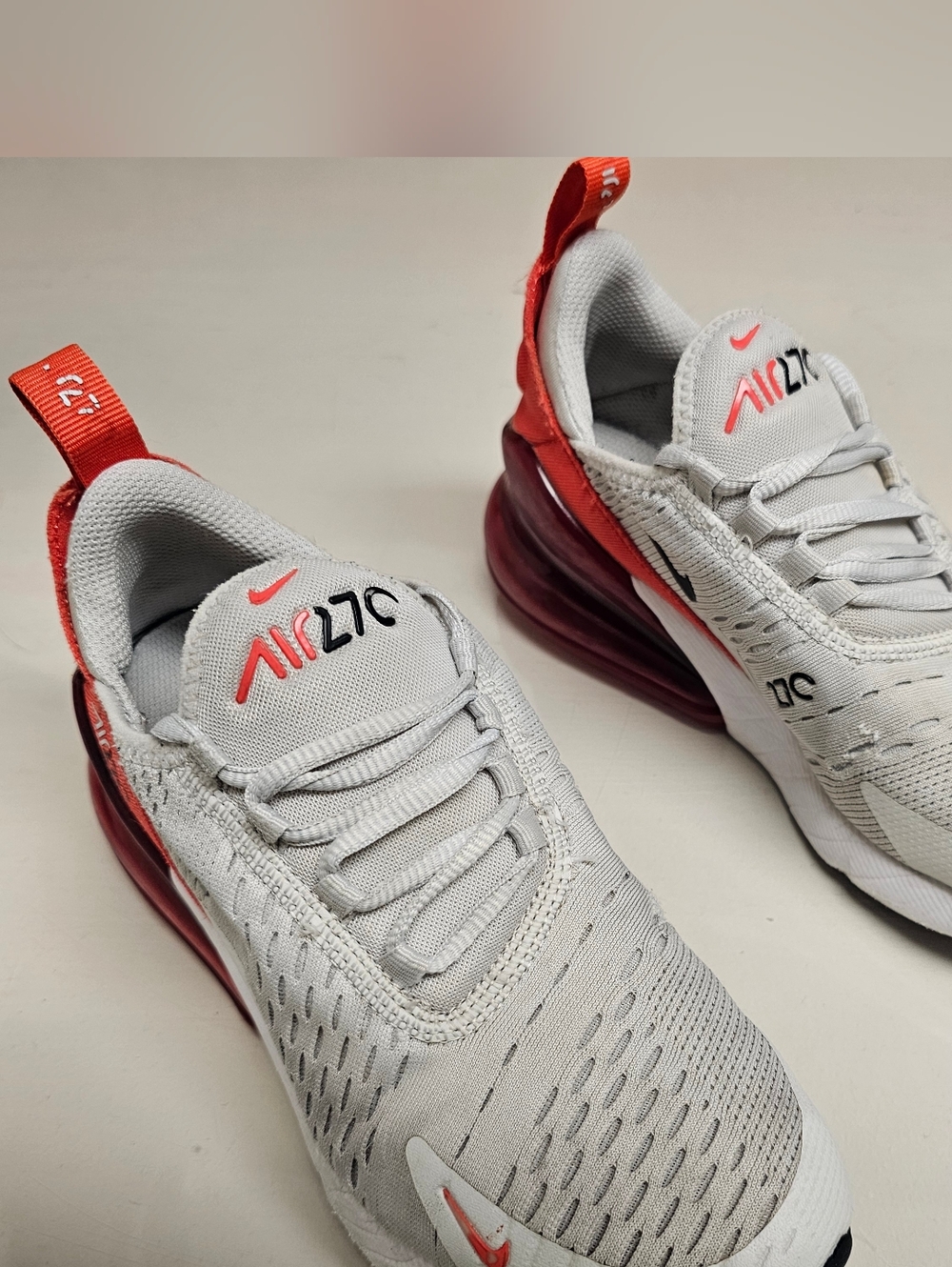 Nike Air Max 270 Unisex Kids Sneakers 3.5Y White/Red/Black Youth 943345-036